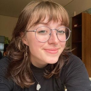 Meet your Posher, Lauren